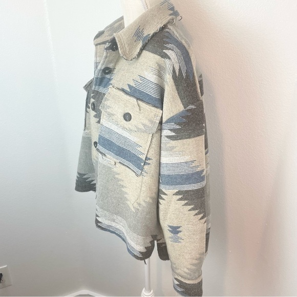 La Miel Aztec Shacket Size S - Picture 4 of 8